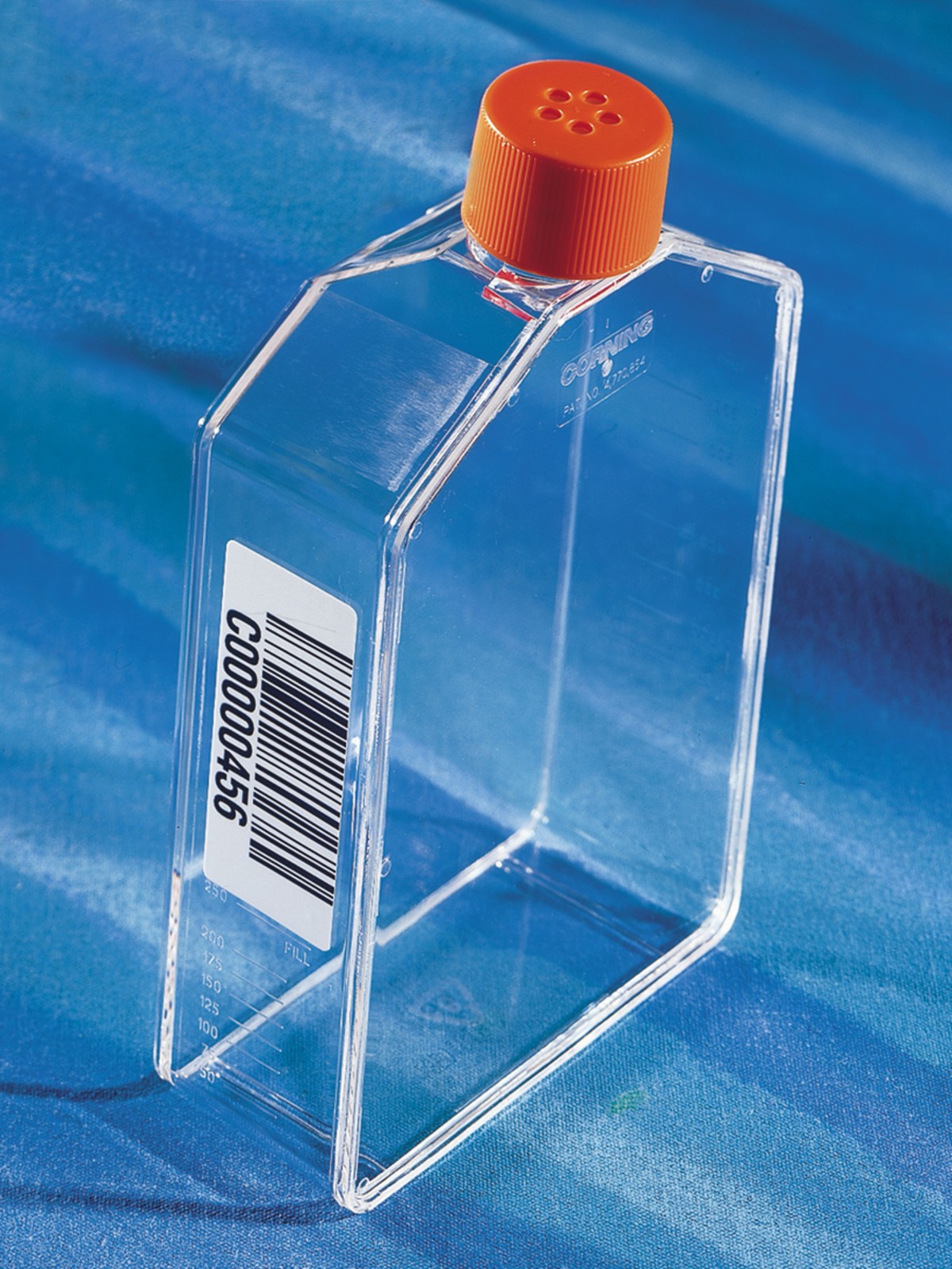 Corning® 175cm² Angled Neck Cell Culture Flask with Vent Cap and Bar Code, 84/cs