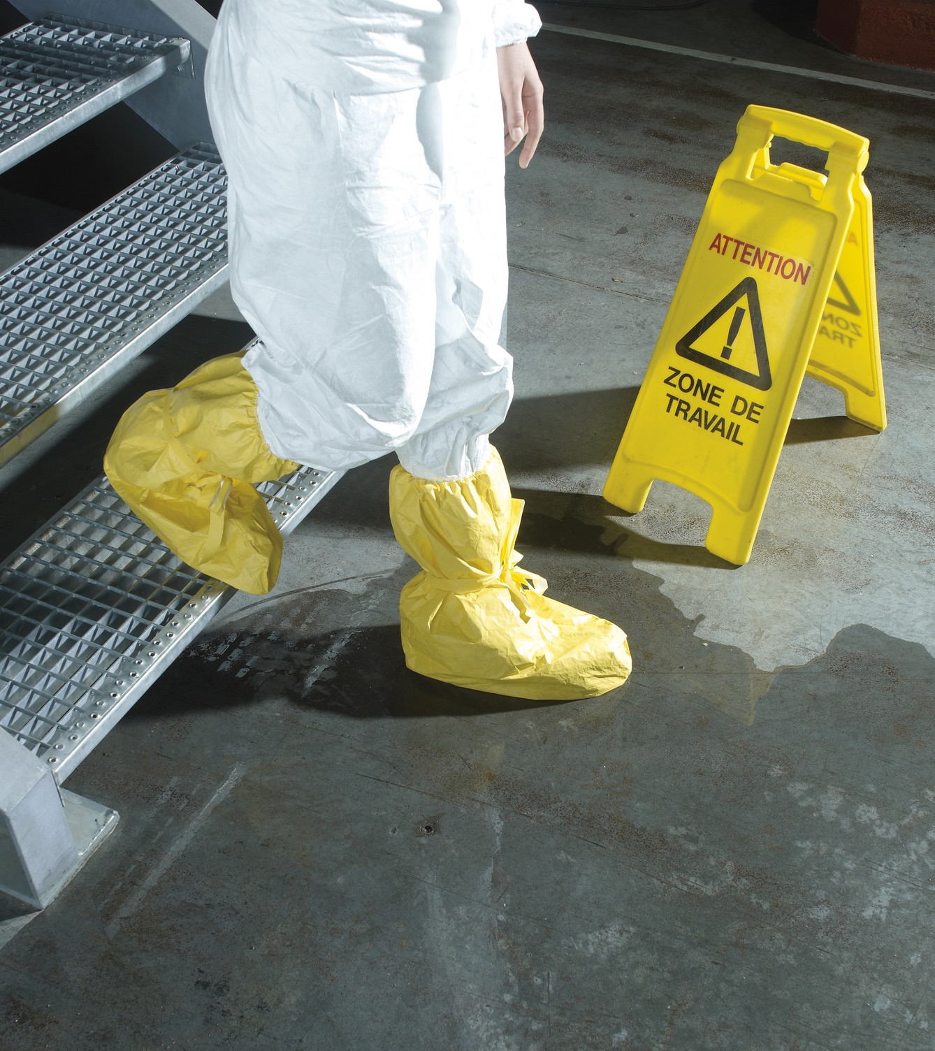 DuPont™ Tychem® 2000 C Boot Cover, model POBA